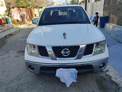 نيسان نافارا